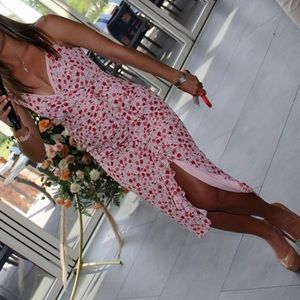 Really cute floral dress for bridal shower parties